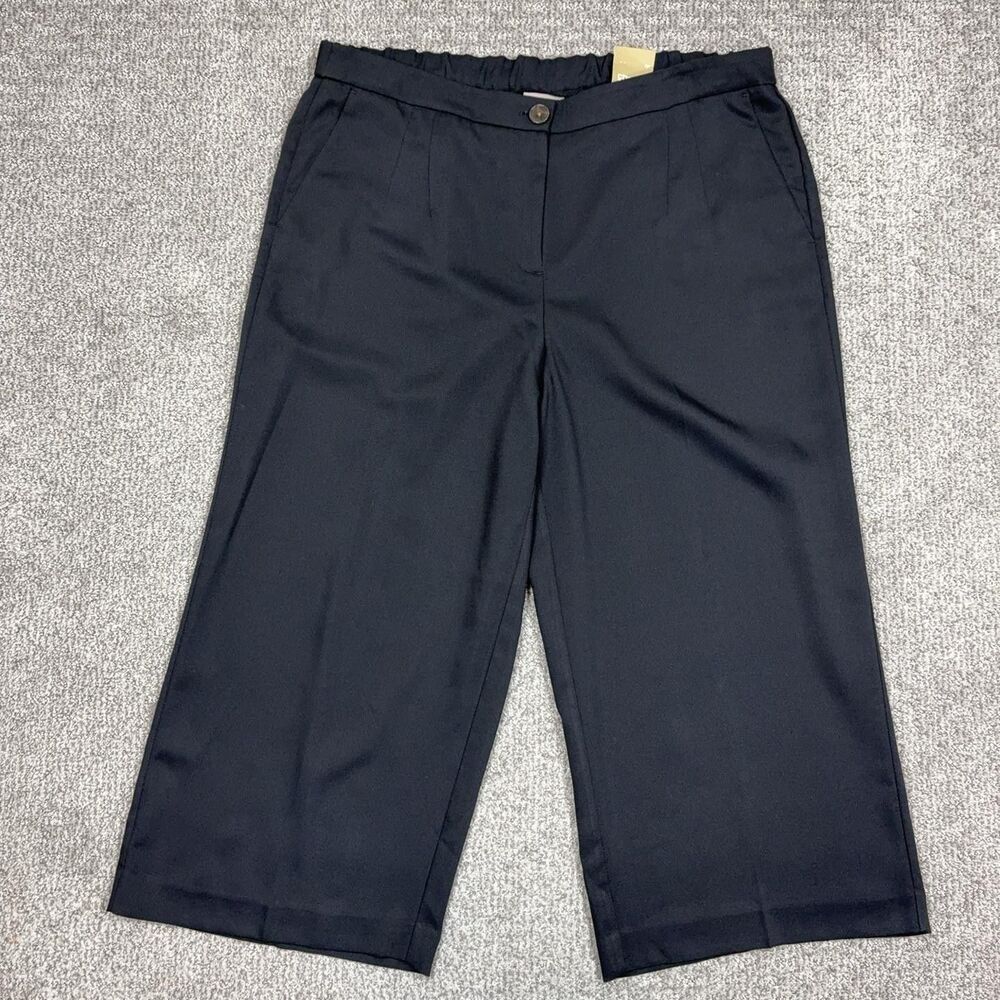 Chicos Pants Womens 18 Plus Black Crepe Pockets Wide Leg Straight Crop Capsule